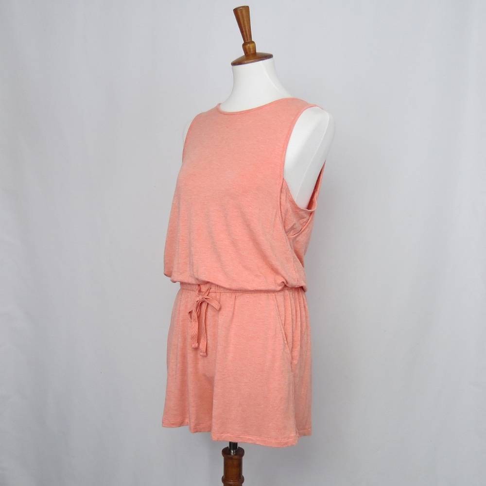 Lou & Gray coral romper
